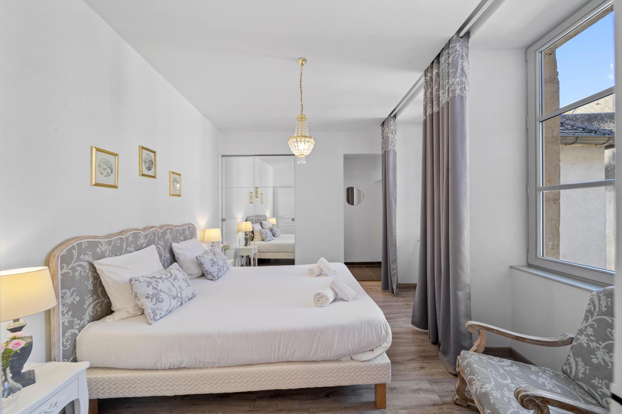 Le Beau Carnot - Appartement En Hypercentre De Beaune Бон Екстер'єр фото